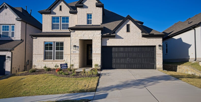 The Entertainer's Dream: Gourmet Kitchen & Dedicated Media Space